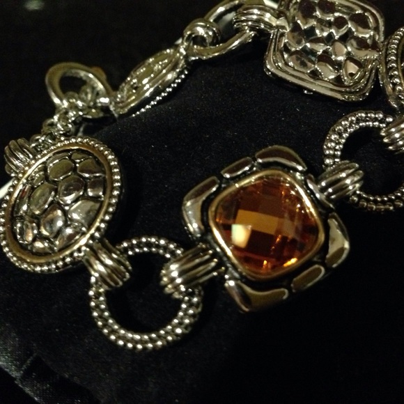 ❤️BRACELET. New without tags. - Picture 3 of 6